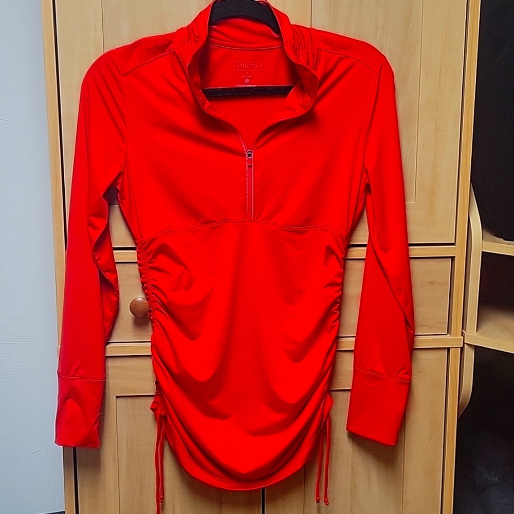 Athleta half zip red pullover Size Small